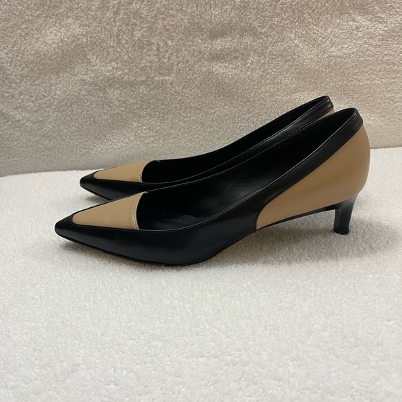 MaxMara Pointed Toe Pump Kitten Heel Size 6 Black and Nude - Picture 5 of 12